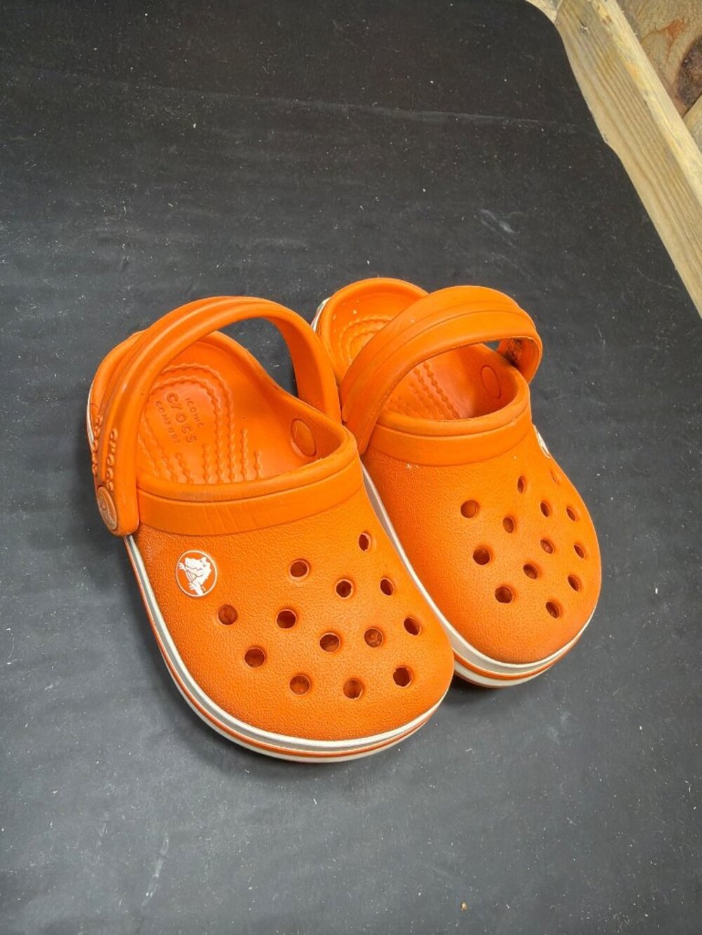 Crocs Crocband Toddler Boys Size C5 Orange White Slip On Water Shoes Sandals - Picture 2 of 7